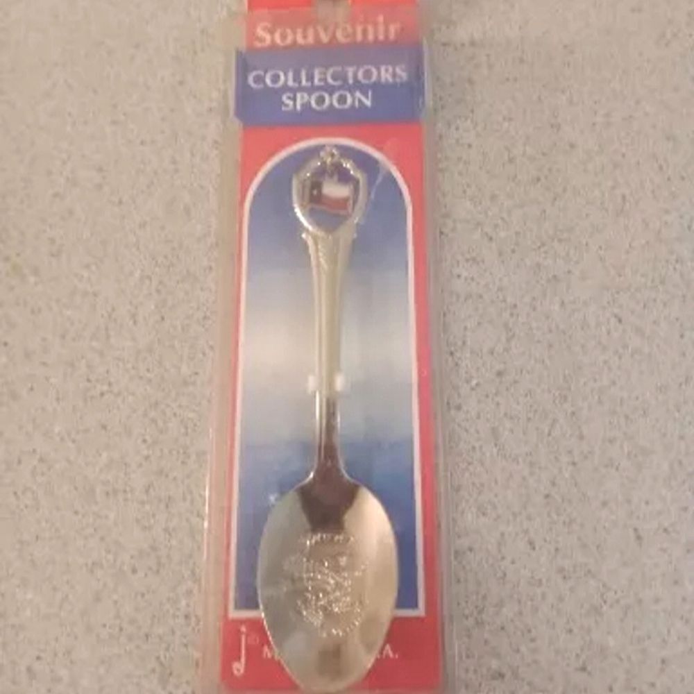Vintage Collectors Silver Tone Travel Souvenir Spoon, "TEXAS" W/Flag Charm, NIB